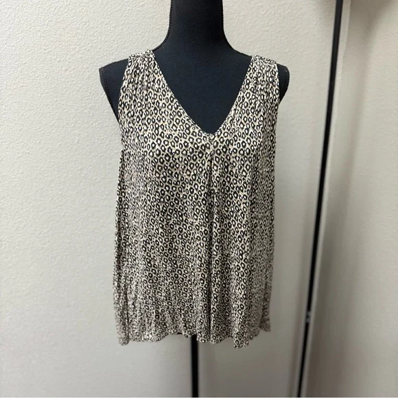 Liverpool Leopard Print Sleeveless Top. Size XL - Picture 1 of 7